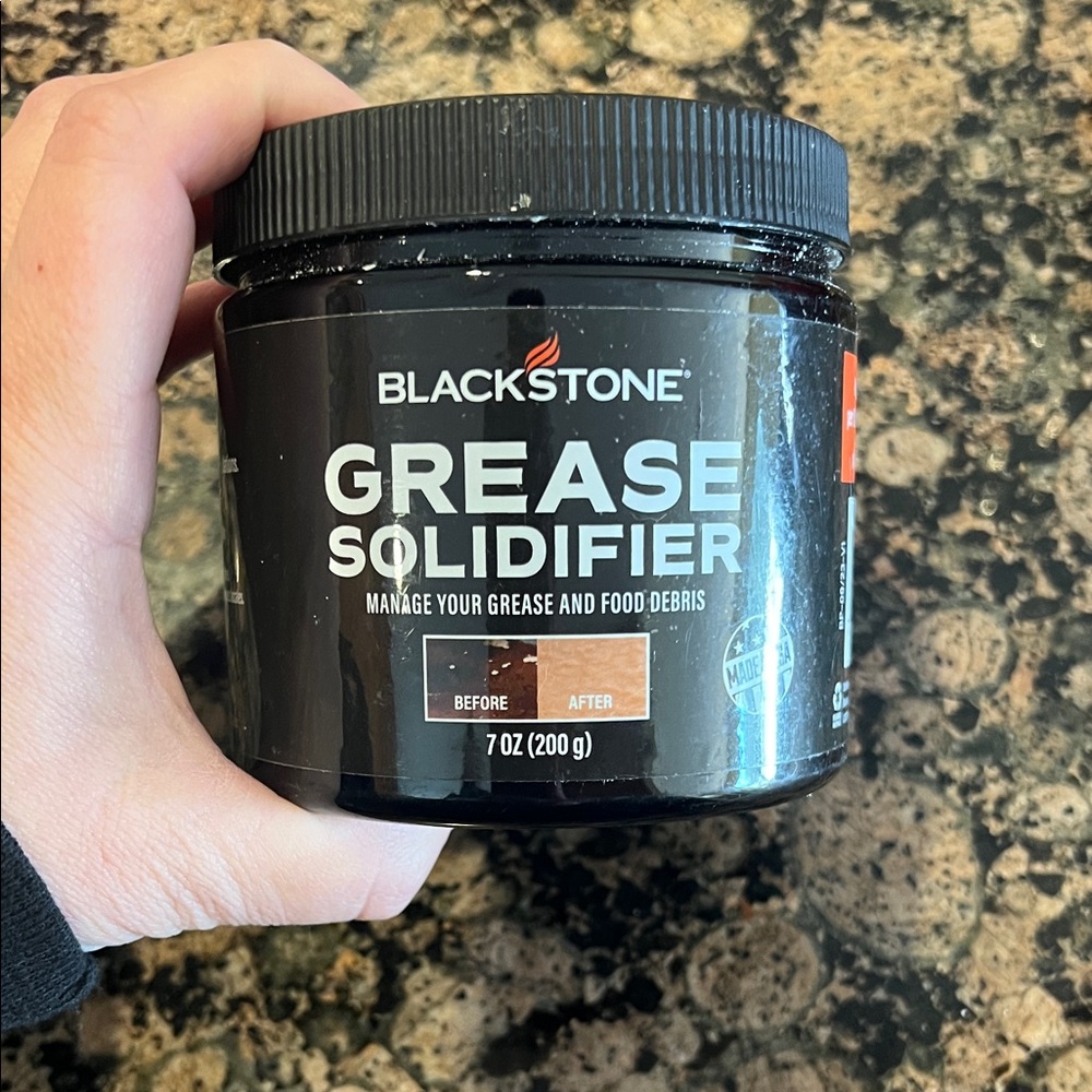 Blackstone Grease Solidifier - Black
